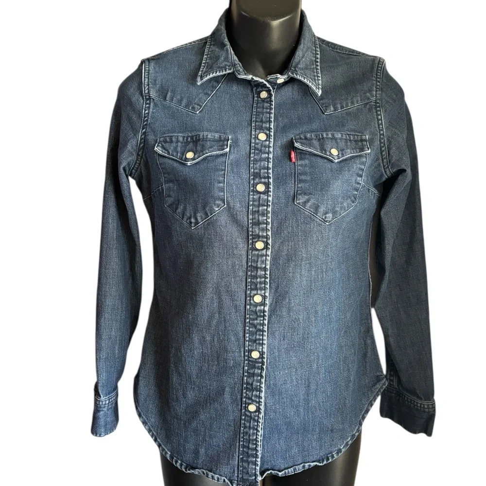 LEVI'S WOMEN'S Medium WASH DENIM LONG SLEEVE PEARL SNAP ULTIMATE
WESTERN SHIRT S - Picture 3 of 14